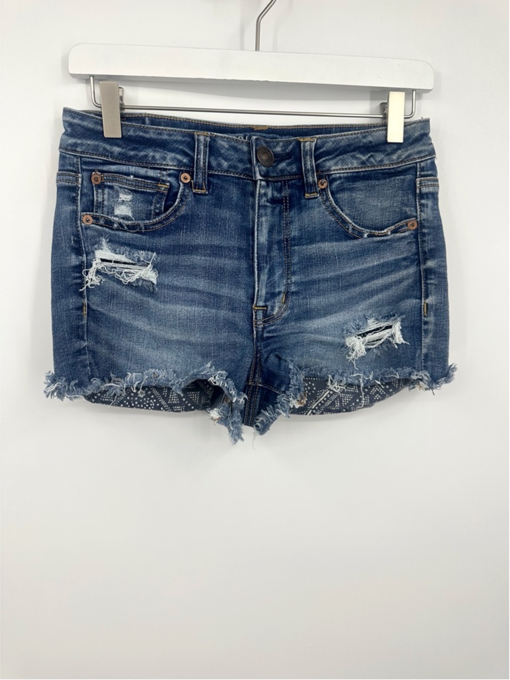 America Eagle Next Level Stretch Hi Rise Shortie Denim Shorts Size 6 Boho